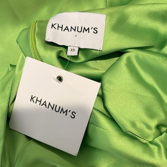 KHANUMS Halter Neck Crystal Embellished Deep V Pear Green Maxi Gown Size XS - Picture 15 of 16